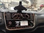 Volkswagen Up! 1.0 60PK 5D BMT Move up! | Camera | Parkeersensoren | Cruise control | Getint glas | Airco | Bluetooth | Telefoonsteun | NAP | Rijklaar prijs!