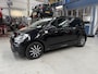 Volkswagen Up! 1.0 60PK 5D BMT Move up! | Camera | Parkeersensoren | Cruise control | Getint glas | Airco | Bluetooth | Telefoonsteun | NAP | Rijklaar prijs!