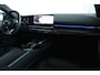 BMW 5-Serie Touring 530e M-Sport Pro | Adapt. Cruise | Harman & Kardon | Pano | Trekhaak | Stoelventilatie | Carbon in/ex | Memory |