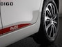 Toyota Aygo 1.0 VVT-i X-Play + Coral Red Pack | Apple Carplay & AndroidAUTO | 1e eigenaar | Dealer Onderhouden | Airco | Privacy Glass |