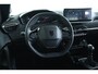 Peugeot 2008 1.2 PureTech 100 Allure | Adapt. Cruise | 360 Camera | Navi | Carplay | Keyless | 17 Inch | LED | Climate | Dodehoekdetectie |