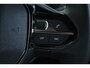 Peugeot 2008 1.2 PureTech 100 Allure | Adapt. Cruise | 360 Camera | Navi | Carplay | Keyless | 17 Inch | LED | Climate | Dodehoekdetectie |