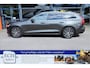 Volvo V60 2.0 B3 177 pk Inscription, Bruin Leer, Trekhaak, Apple CarPlay