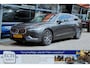Volvo V60 2.0 B3 177 pk Inscription, Bruin Leer, Trekhaak, Apple CarPlay