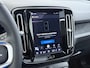 Volvo XC40 Ultimate Recharge Pure 360 CAMERA | PANORAMADAK | ELEKTRISCHE TREKHAAK | STOEL- & STUURVERWARMING | ACHTERUITRIJCAMERA | ELEKTRISCHE ACHTERKLEP | HARMAN KARDON AUDIO | ZEER COMPLEET | ALL-IN PRIJS INCL. 12 MAANDEN BOVAG GARANTIE