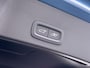 Volvo XC40 Ultimate Recharge Pure 360 CAMERA | PANORAMADAK | ELEKTRISCHE TREKHAAK | STOEL- & STUURVERWARMING | ACHTERUITRIJCAMERA | ELEKTRISCHE ACHTERKLEP | HARMAN KARDON AUDIO | ZEER COMPLEET | ALL-IN PRIJS INCL. 12 MAANDEN BOVAG GARANTIE