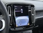 Volvo XC40 Ultimate Recharge Pure 360 CAMERA | PANORAMADAK | ELEKTRISCHE TREKHAAK | STOEL- & STUURVERWARMING | ACHTERUITRIJCAMERA | ELEKTRISCHE ACHTERKLEP | HARMAN KARDON AUDIO | ZEER COMPLEET | ALL-IN PRIJS INCL. 12 MAANDEN BOVAG GARANTIE