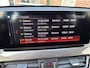 BMW X1 sDrive20i High Executive|Afneembare Trekhaak|HUD|Sportstoelen|Leer|Zwarte Hemel|Sfeerverlichting|Carplay.