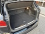 BMW X1 sDrive20i High Executive|Afneembare Trekhaak|HUD|Sportstoelen|Leer|Zwarte Hemel|Sfeerverlichting|Carplay.