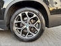 BMW X1 sDrive20i High Executive|Afneembare Trekhaak|HUD|Sportstoelen|Leer|Zwarte Hemel|Sfeerverlichting|Carplay.