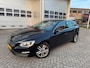 Volvo V60 2.0 D4 Momentum AUTOMAAT LEER NAVI