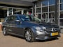Mercedes-Benz C-klasse C180 156pk Aut. PRESTIGE / Camera / Leder-stof / Trekhaak / Veel