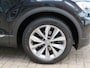 Volkswagen T-Roc 1.0 TSI 115pk STYLE / Digitaal dash. / Led / Elec.achterklep / Camera / 17 Inch / BOVAG garantie