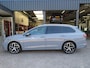 Volkswagen Golf 1.0 eTSI LIFE DSG-aut. / Pano dak / 18 Inch / Memory / BOVAG garantie