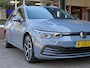Volkswagen Golf 1.0 eTSI LIFE DSG-aut. / Pano dak / 18 Inch / Memory / BOVAG garantie