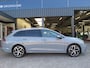 Volkswagen Golf 1.0 eTSI LIFE DSG-aut. / Pano dak / 18 Inch / Memory / BOVAG garantie