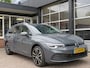 Volkswagen Golf 1.0 eTSI Life DSG-aut. / Led / 18 Inch / Sportstoelen / Stoel en stuurwielverw. / BOVAG garantie