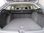 Volkswagen Golf 1.0 eTSI Life DSG-aut. / Led / 18 Inch / Sportstoelen / Stoel en stuurwielverw. / BOVAG garantie