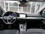 Volkswagen Golf 1.0 eTSI Life DSG-aut. / Led / 18 Inch / Sportstoelen / Stoel en stuurwielverw. / BOVAG garantie