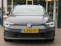 Volkswagen Golf 1.0 eTSI Life DSG-aut. / Led / 18 Inch / Sportstoelen / Stoel en stuurwielverw. / BOVAG garantie