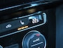 Volkswagen Passat 1.4 TSI PHEV GTE BNS / Trekhaak wegklap. / Camera / BOVAG garantie