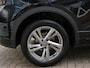 Volkswagen T-Roc 1.5 TSI 150pk DSG-aut. R-LINE / Trekhaak afn. / Camera / Stoelverw. / IQ Light / FABRIEKS garantie