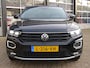 Volkswagen T-Roc 1.5 TSI 150pk SPORT BLACK EDITION / Led / Beats audio / 18 Inch / BOVAG garantie