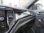 Volkswagen T-Roc 1.5 TSI 150pk SPORT BLACK EDITION / Led / Beats audio / 18 Inch / BOVAG garantie