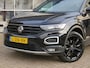 Volkswagen T-Roc 1.5 TSI 150pk SPORT BLACK EDITION / Led / Beats audio / 18 Inch / BOVAG garantie