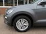Volkswagen T-Roc 1.0 TSI 115pk STYLE / Trekhaak / Stoelverw. / Navi / BOVAG garantie