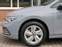 Volkswagen Golf 1.0 eTsi LIFE BNS DSG-aut. / Stoel + stuurwielverw. / Camera / Carplay / BOVAG garantie