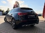 Mercedes-Benz A-klasse 180 Business Solution Facelift AMG Upgrade | Camera | Widescreen | Keyless Go | Dodehoek detectie | Ambilight + | Stoelverwarming | Cruise | Led | Digital Dash | 6 Vers