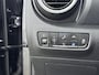 Hyundai Kona Electric EV Premium Sky 64 kWh | WLTP 484km | Schuifdak | Warmtepomp | Leer | Stoel + stuurverwarming | Stoelventilatie |