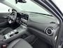 Hyundai Kona Electric EV Premium Sky 64 kWh | SoH 94,8% | WLTP 484km | Schuifdak | Warmtepomp | Leer | Stoel + stuurverwarming | Stoelventilatie |