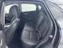 Hyundai Kona Electric EV Premium Sky 64 kWh | SoH 94,8% | WLTP 484km | Schuifdak | Warmtepomp | Leer | Stoel + stuurverwarming | Stoelventilatie |