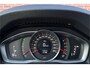 Volvo V60 1.6 T3 MOMENTUM | NL-AUTO! | DEALER OH! | TREKHAAK!