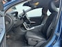 Volvo V60 1.6 T3 MOMENTUM | NL-AUTO! | DEALER OH! | TREKHAAK!