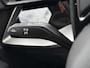 Audi A3 Sportback 30 TFSI Advanced edition Automaat | Stoelverwarming | Parkeersensoren voor en achter | Climate control | Cruise control adaptief | Tangorood Metallic | Achteruitrijcamera
