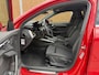Audi A3 Sportback 30 TFSI Advanced edition Automaat | Stoelverwarming | Parkeersensoren voor en achter | Climate control | Cruise control adaptief | Tangorood Metallic | Achteruitrijcamera