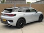 Volkswagen ID.4 GTX 4Motion 77 kWh 360cam | Panoramadak | Head-up display | Elektrisch verstelbare stoelen met massagefunctie | Stoelverwarming | Trekhaak uitklapbaar | Cruise control adaptief | Climate control | Velours bekleding