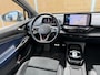 Volkswagen ID.4 GTX 4Motion 77 kWh 360cam | Panoramadak | Head-up display | Elektrisch verstelbare stoelen met massagefunctie | Stoelverwarming | Trekhaak uitklapbaar | Cruise control adaptief | Climate control | Velours bekleding