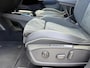 Volkswagen ID.4 GTX 4Motion 77 kWh 360cam | Panoramadak | Head-up display | Elektrisch verstelbare stoelen met massagefunctie | Stoelverwarming | Trekhaak uitklapbaar | Cruise control adaptief | Climate control | Velours bekleding