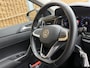Volkswagen Polo 1.0 TSI Life Business Stoelverwarming | LED verlichting | Climate control | Cruise control adaptief | Apple CarPlay/Android Auto | Navigatiesysteem | Rijstrooksensor | Parkeersensoren voor en achter