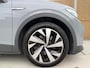 Volkswagen ID.4 Life 77 kWh Warmtepomp | 20 inch velgen | LED verlichting | Navigatiesysteem | Apple CarPlay/Android Auto | Cruise control adaptief | Climate control | Voorstoelen verwarmd | Parkeersensoren voor en achter