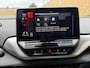 Volkswagen ID.4 Life 77 kWh Warmtepomp | 20 inch velgen | LED verlichting | Navigatiesysteem | Apple CarPlay/Android Auto | Cruise control adaptief | Climate control | Voorstoelen verwarmd | Parkeersensoren voor en achter