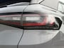 Volkswagen ID.4 Life 77 kWh Warmtepomp | 20 inch velgen | LED verlichting | Navigatiesysteem | Apple CarPlay/Android Auto | Cruise control adaptief | Climate control | Voorstoelen verwarmd | Parkeersensoren voor en achter
