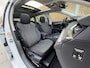 Skoda Octavia Combi 1.0 e-TSI Business Edition Plus Automaat | Panoramadak | Elektrisch verstelbare bestuurdersstoel | Stoel- en stuurverwarming | Uitklapbare trekhaak | LED verlichting | Apple CarPlay/Android Auto | Parkeersensoren voor en achter