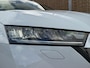 Skoda Octavia Combi 1.0 e-TSI Business Edition Plus Automaat | Panoramadak | Elektrisch verstelbare bestuurdersstoel | Stoel- en stuurverwarming | Uitklapbare trekhaak | LED verlichting | Apple CarPlay/Android Auto | Parkeersensoren voor en achter