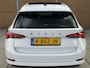 Skoda Octavia Combi 1.0 e-TSI Business Edition Plus Automaat | Panoramadak | Elektrisch verstelbare bestuurdersstoel | Stoel- en stuurverwarming | Uitklapbare trekhaak | LED verlichting | Apple CarPlay/Android Auto | Parkeersensoren voor en achter
