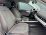 Audi A4 Avant 35 TFSI * Stoelverwarming * Parkeersensoren * Navigatie *